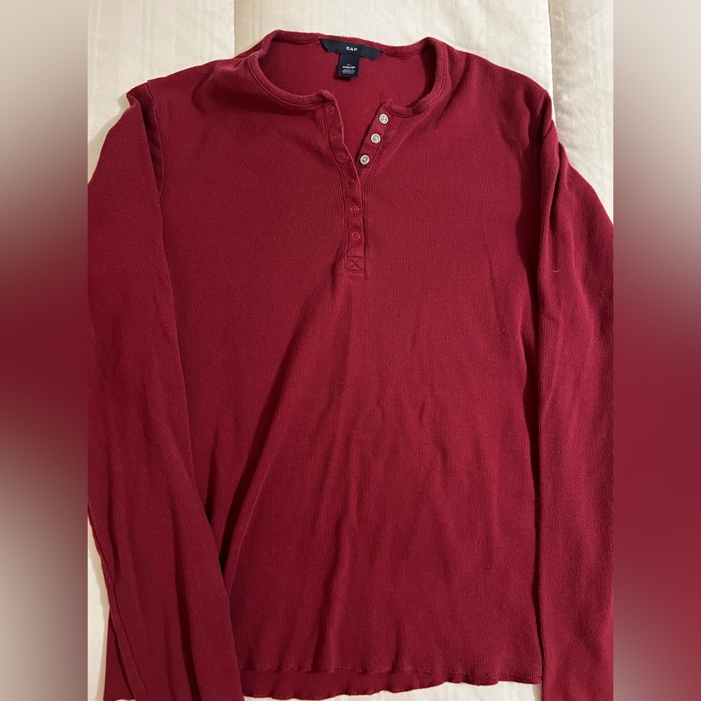 2/$10 Gap stretch henley long sleeve
